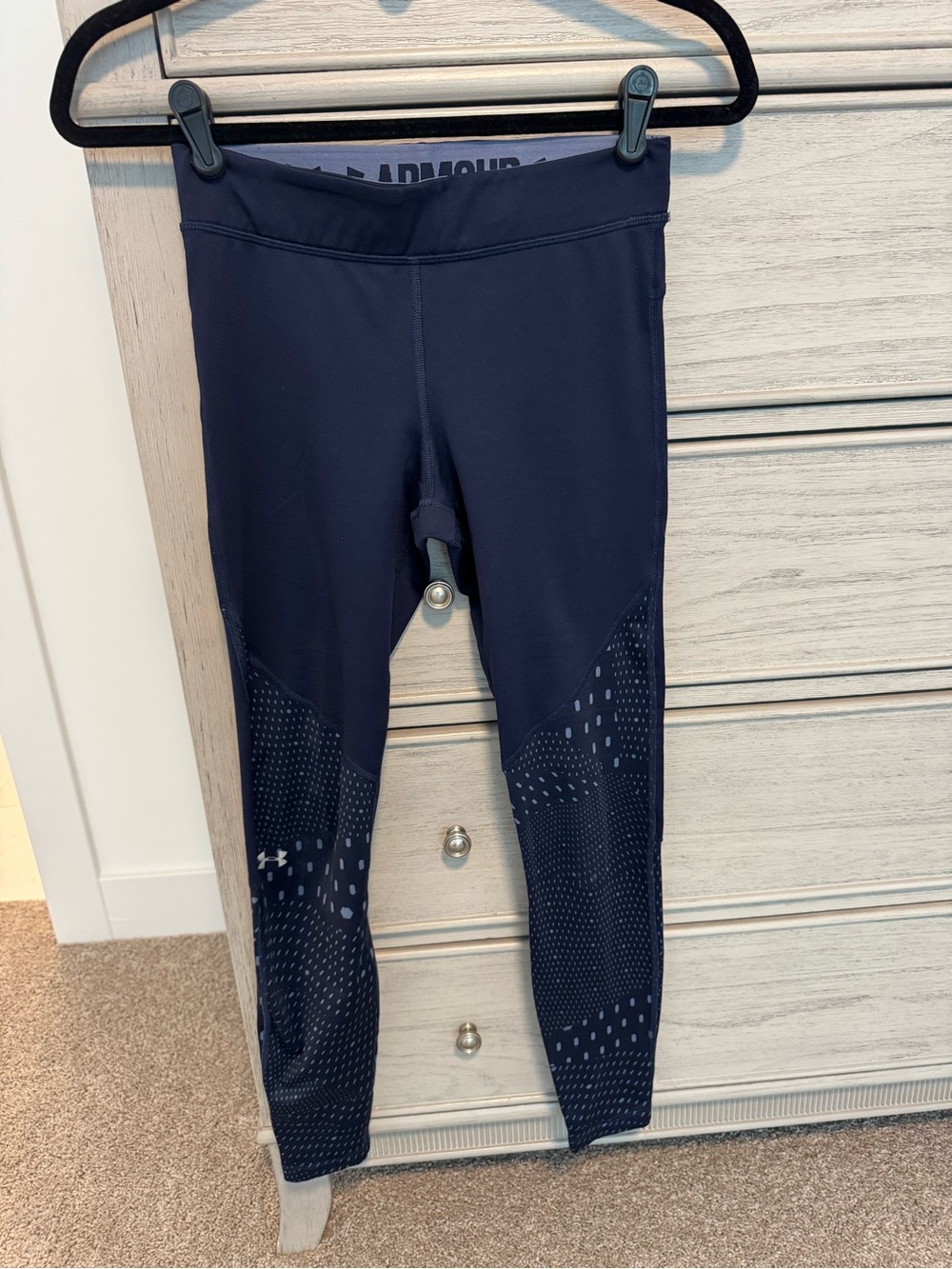 Under Armour Women’s Navy Performance Leggings with Patterned Lower Panels